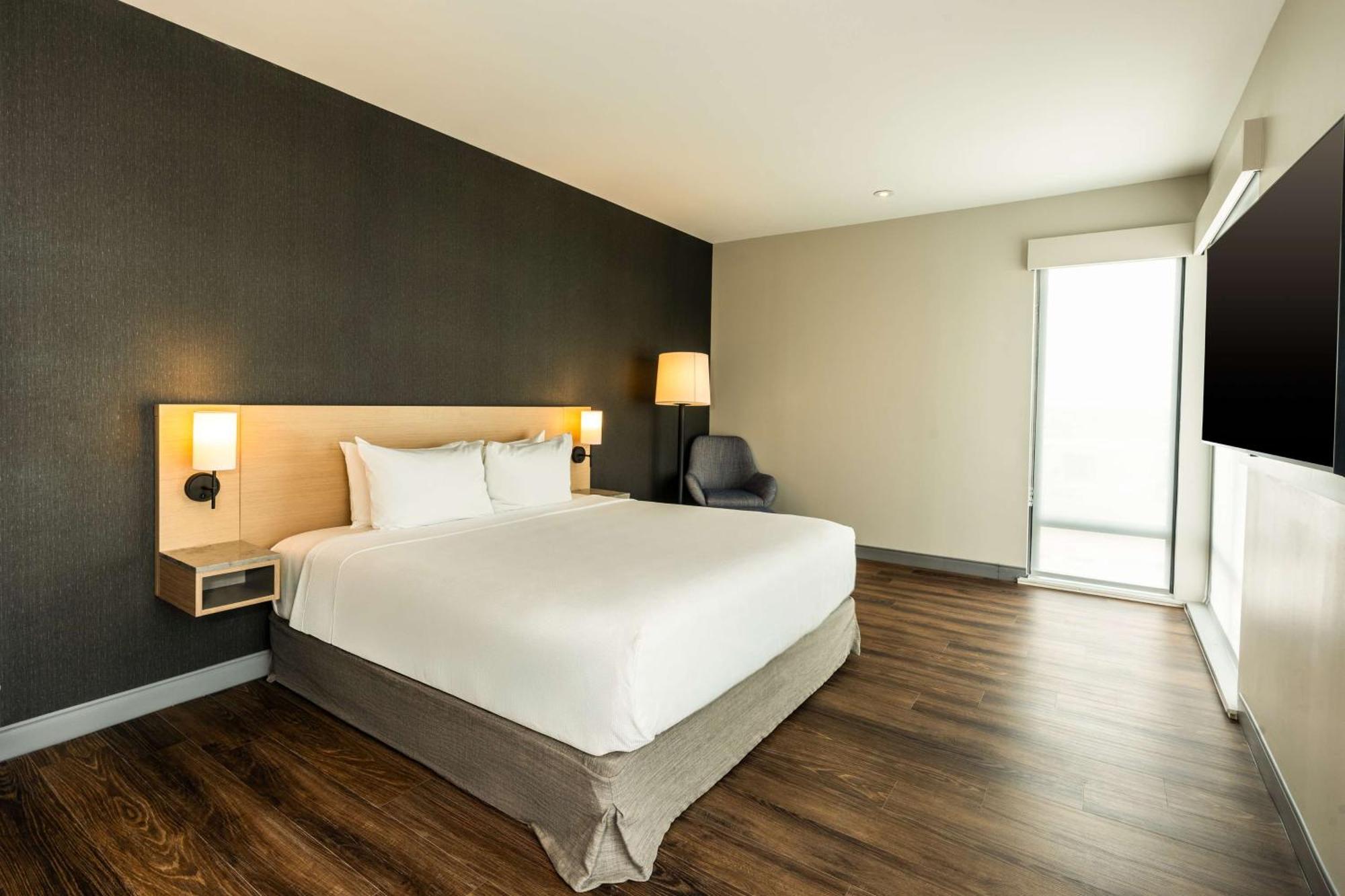 Hyatt Place อีเกิสพาส ภายนอก รูปภาพ